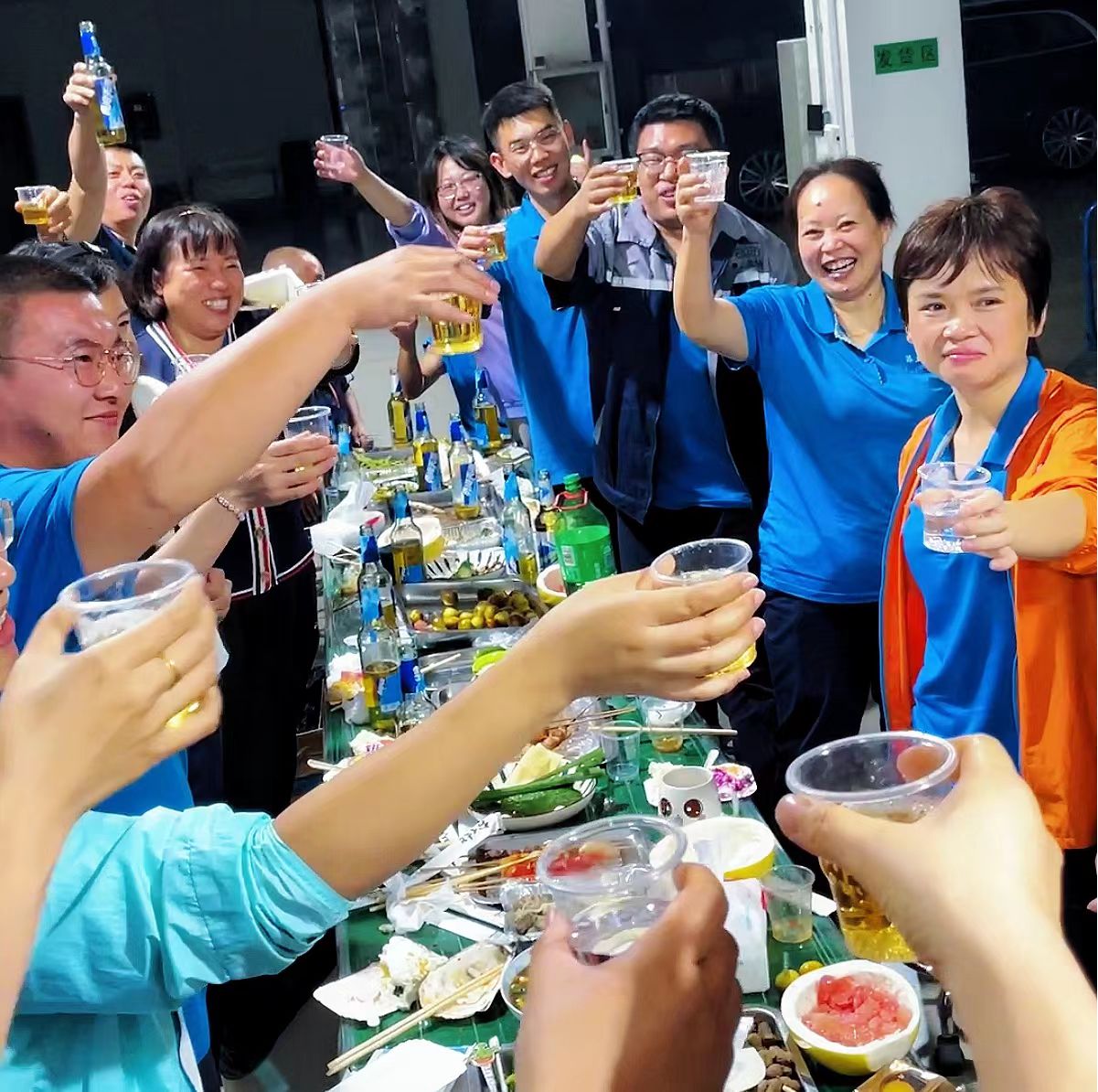 歲末篇--美食歡歌，共享時(shí)光